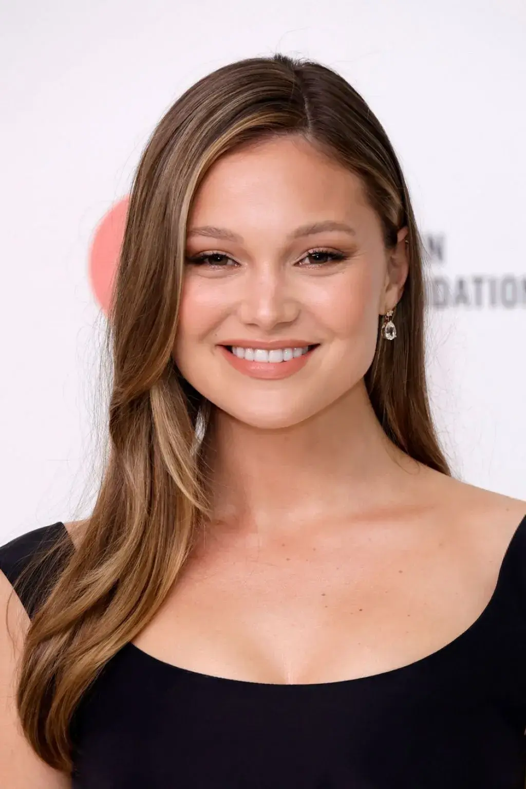 OLIVIA HOLT PICS AT ELTON JOHN AIDS FOUNDATION ACADEMY AWARDS